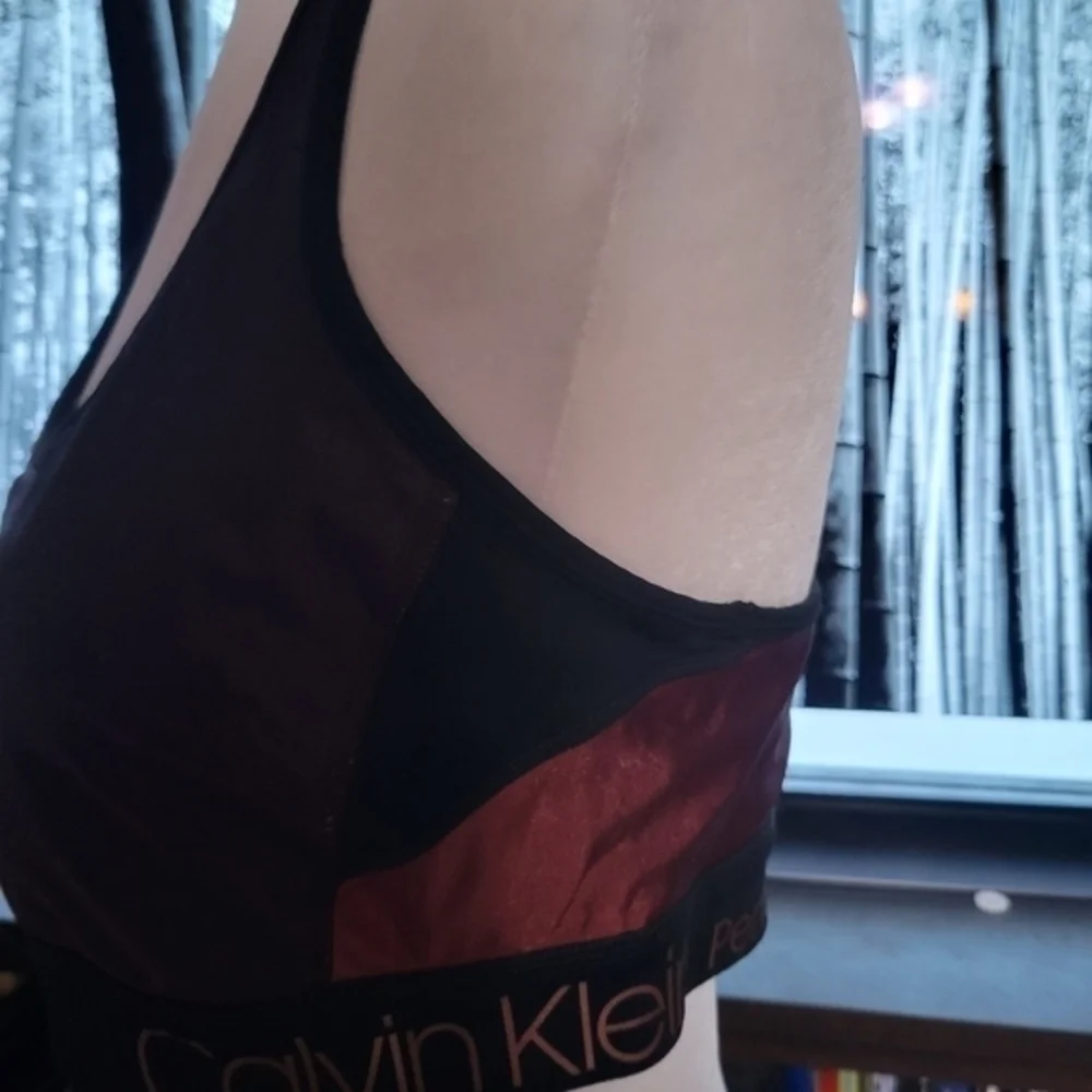 Calvin Klein Performance Sports Bra‎ Athletic Size Large wicking